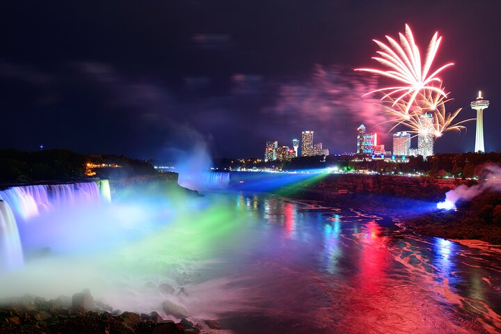 Niagara Falls USA Night, Lights and Dinner - Photo 1 of 12